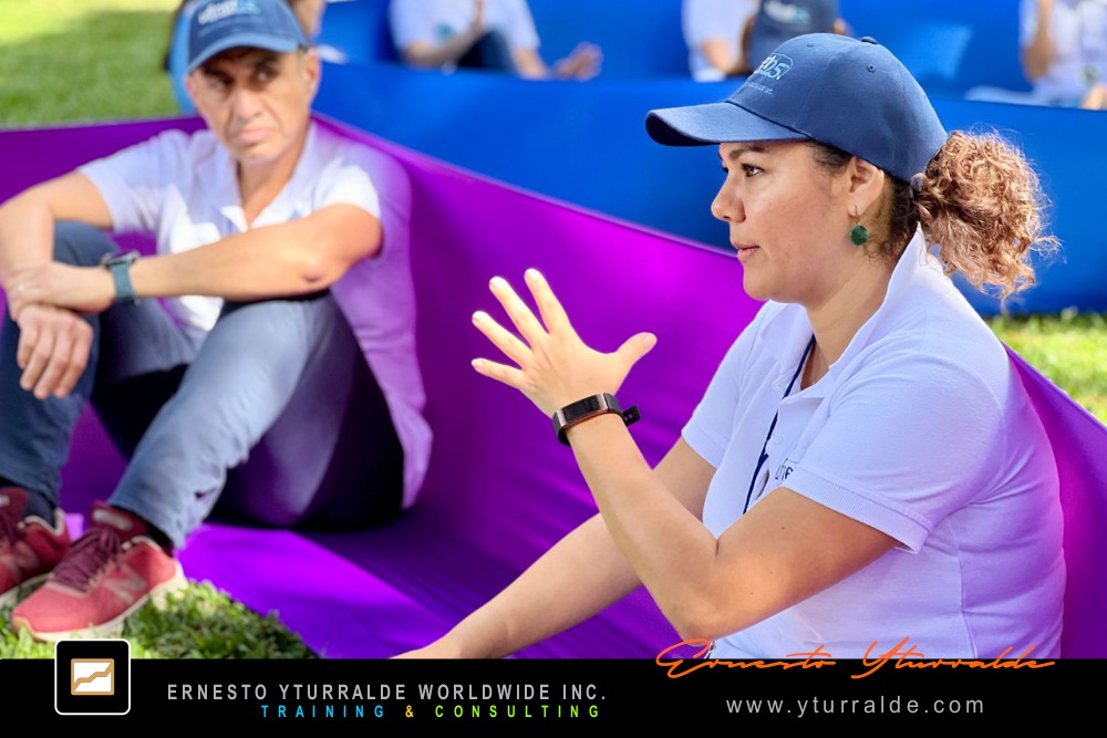 Team Building Corporativo LATAM con experiencias de integración vivencial en la región